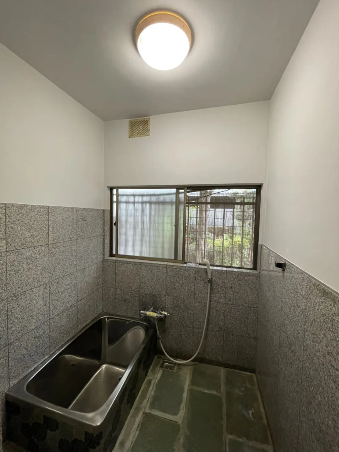 浴室の壁リフォーム