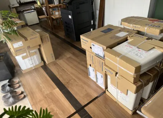 温水洗浄便座入荷