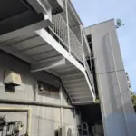 LINE_ALBUM_アライビル鉄部塗装工事錆止め塗布完了_220318