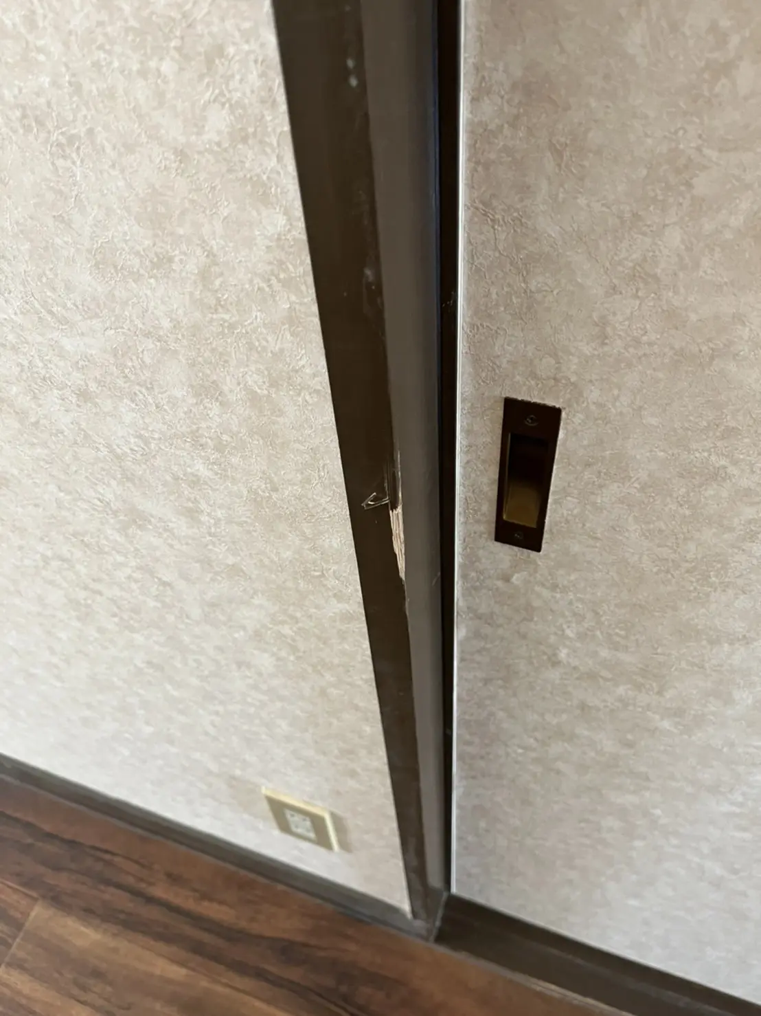 【広島リフォームの匠】ふすま補修