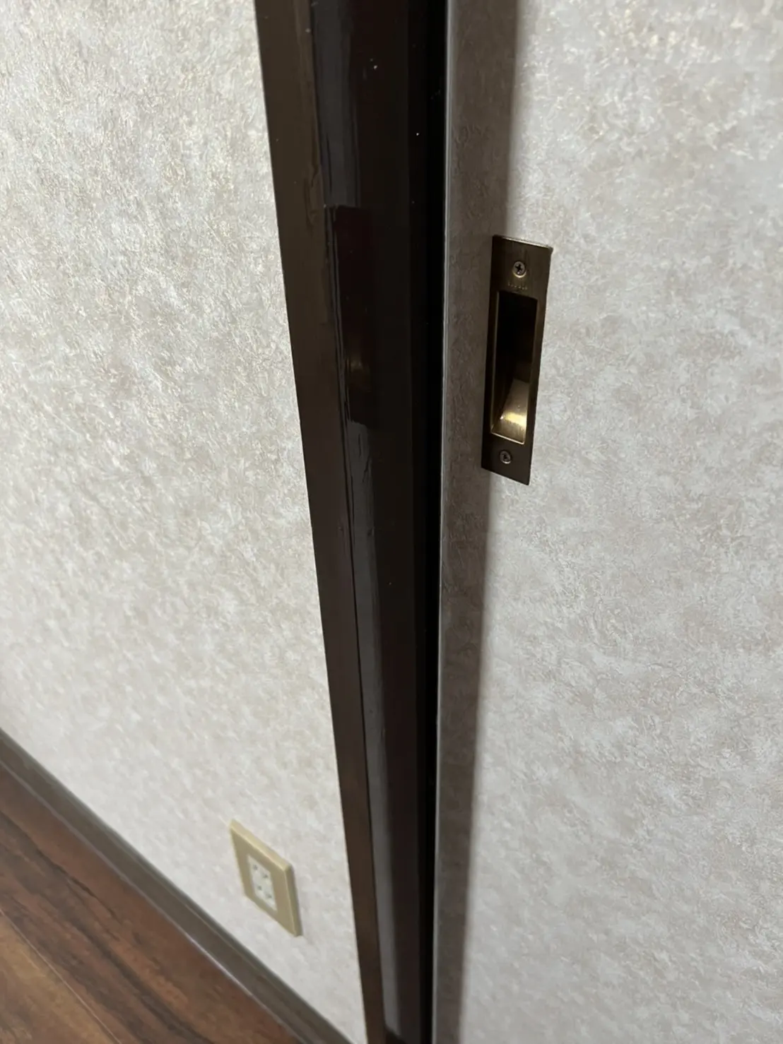 【広島リフォームの匠】ふすま補修