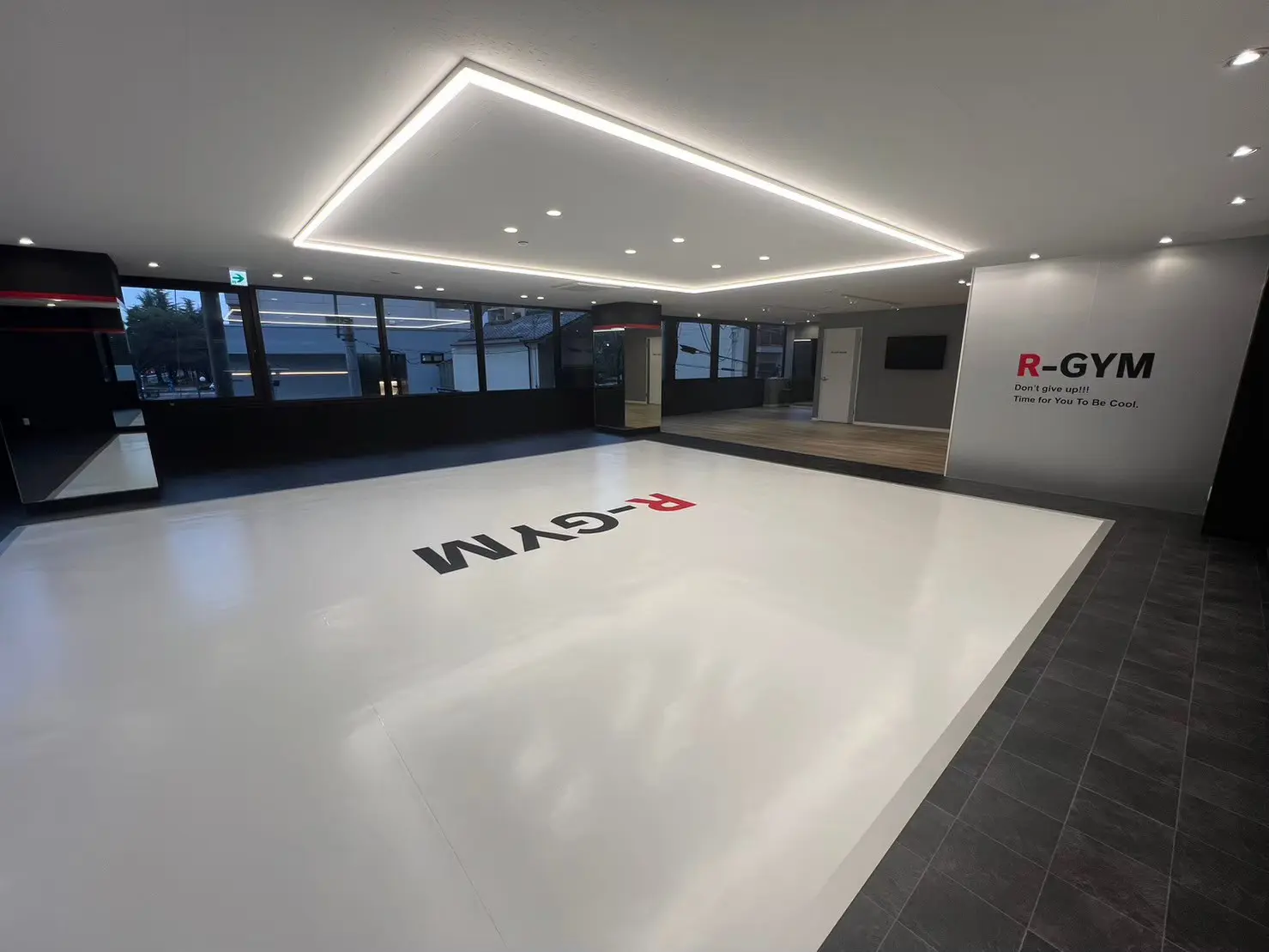 【広島リフォームの匠】パーソナルジム新設工事